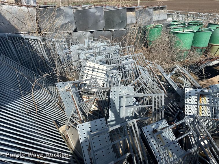 image for item EG6253 Livestock equipment