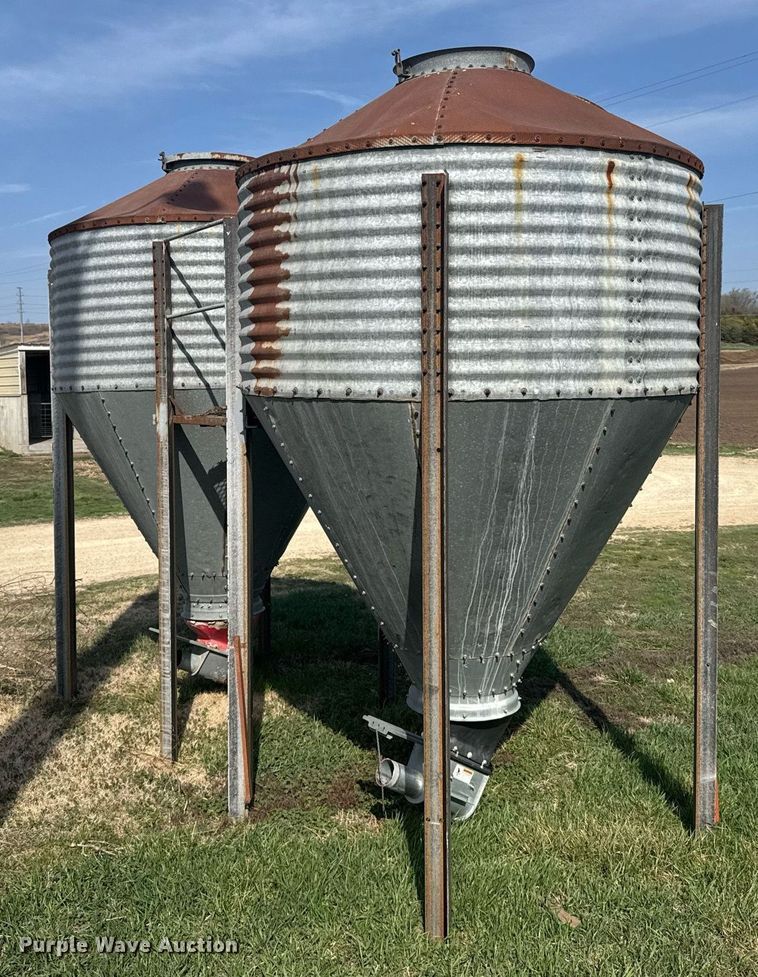 image for item EG6254 (2) Butler Bulk-o-Matic vertical feed silos