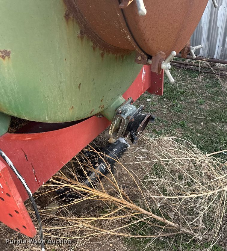 image for item EG6255 Balzer 2600 Magnum manure spreader