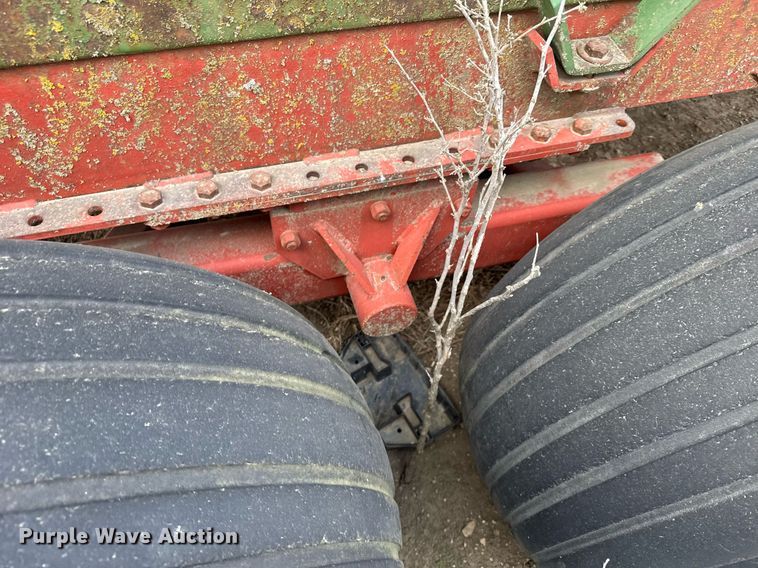 image for item EG6255 Balzer 2600 Magnum manure spreader