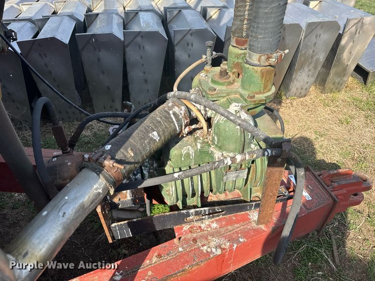 image for item EG6255 Balzer 2600 Magnum manure spreader