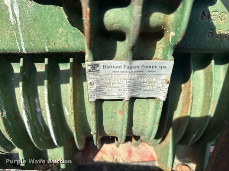 image for item EG6255 Balzer 2600 Magnum manure spreader