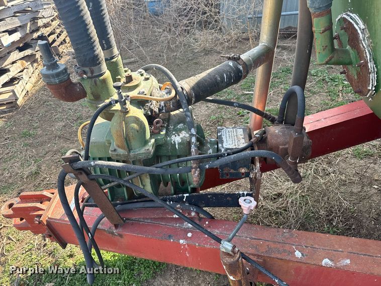 image for item EG6255 Balzer 2600 Magnum manure spreader