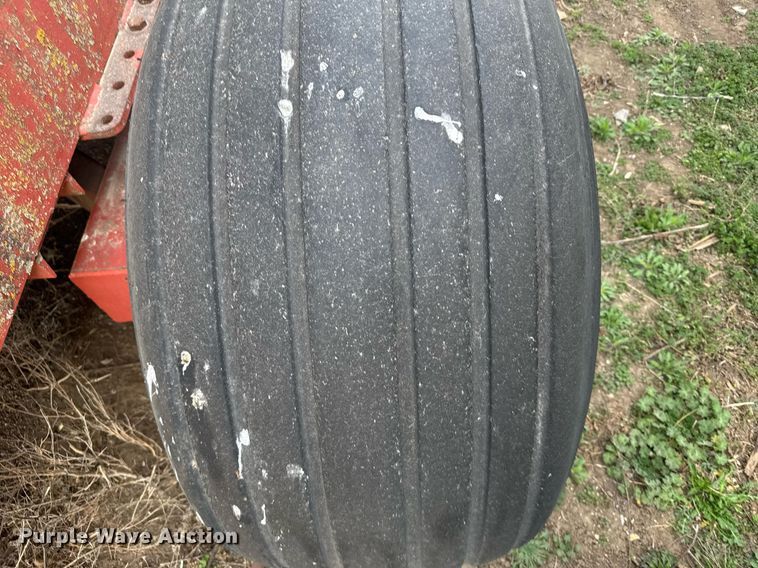 image for item EG6255 Balzer 2600 Magnum manure spreader