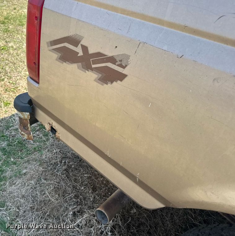 image for item EG6257 1996 Ford F150 pickup truck