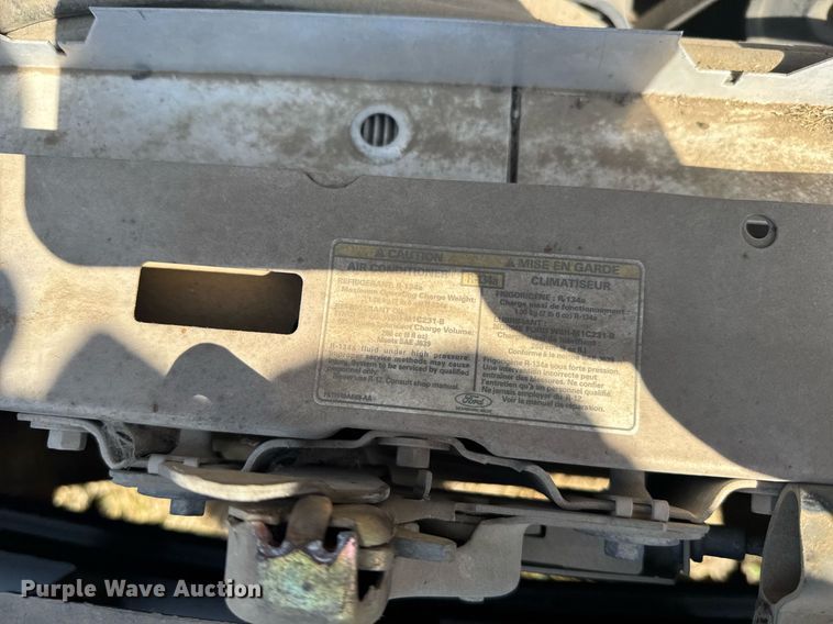 image for item EG6257 1996 Ford F150 pickup truck