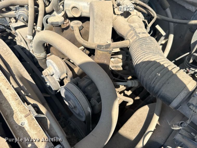 image for item EG6257 1996 Ford F150 pickup truck