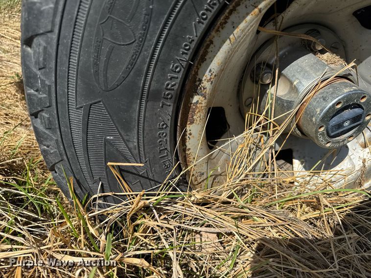 image for item EG6257 1996 Ford F150 pickup truck