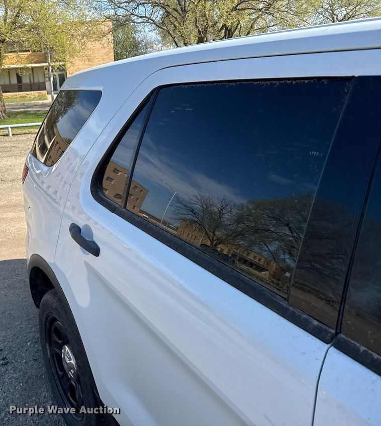 image for item EG6272 2015 Ford Explorer Police Interceptor SUV