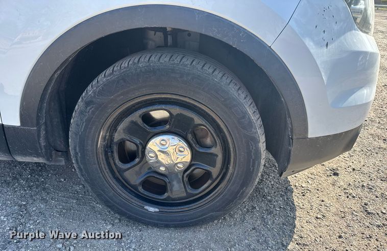 image for item EG6272 2015 Ford Explorer Police Interceptor SUV