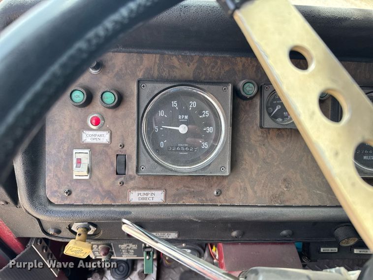 image for item EG6288 1985 Spartan RS20-3064 aerial platform fire truck