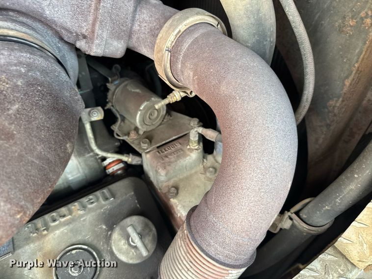 image for item EG6288 1985 Spartan RS20-3064 aerial platform fire truck