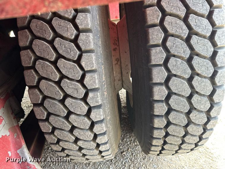 image for item EG6288 1985 Spartan RS20-3064 aerial platform fire truck