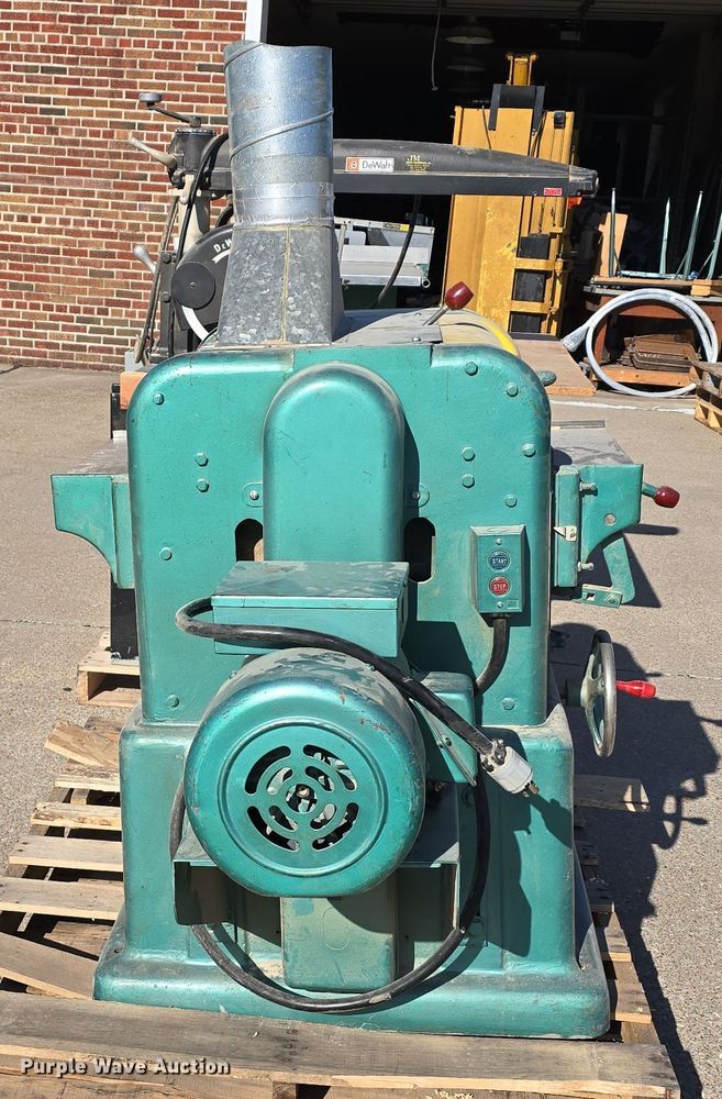 image for item EH8787 Woodworking equipment