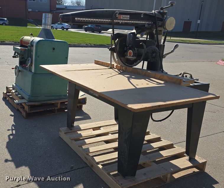 image for item EH8787 Woodworking equipment