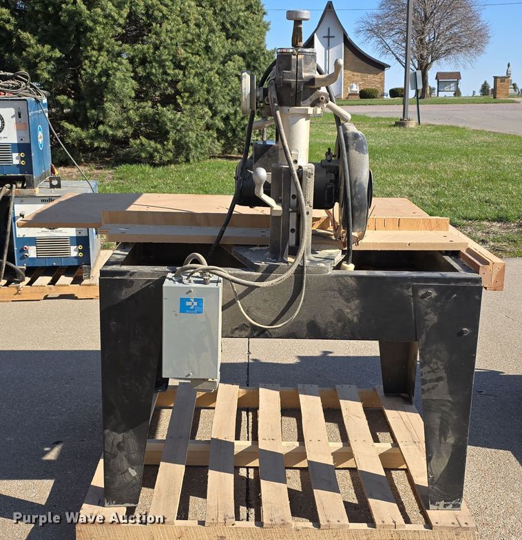 image for item EH8787 Woodworking equipment