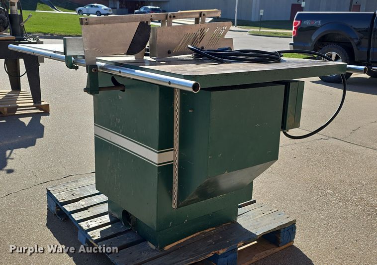 image for item EH8787 Woodworking equipment