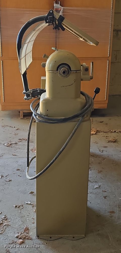 image for item EH8787 Woodworking equipment