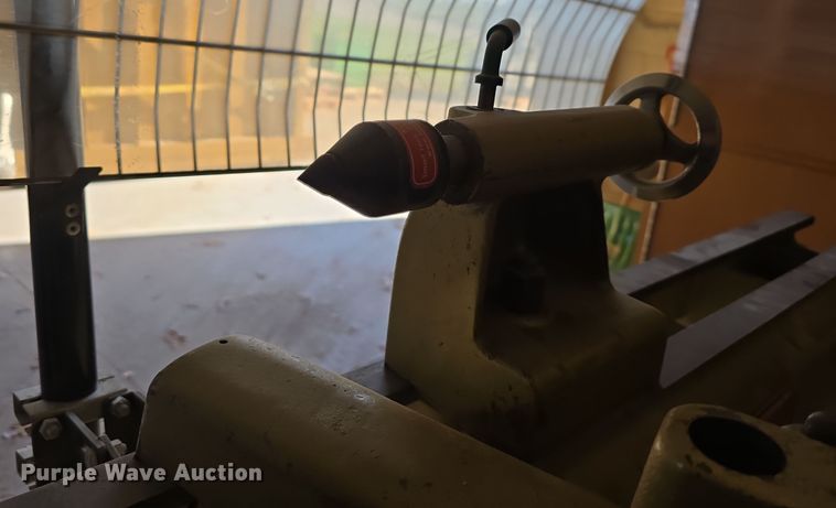 image for item EH8787 Woodworking equipment