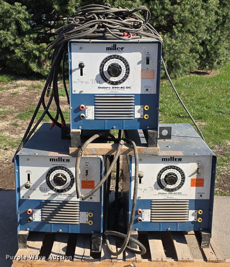 image for item EH8788 (3) Miller Dialarc 250 welders