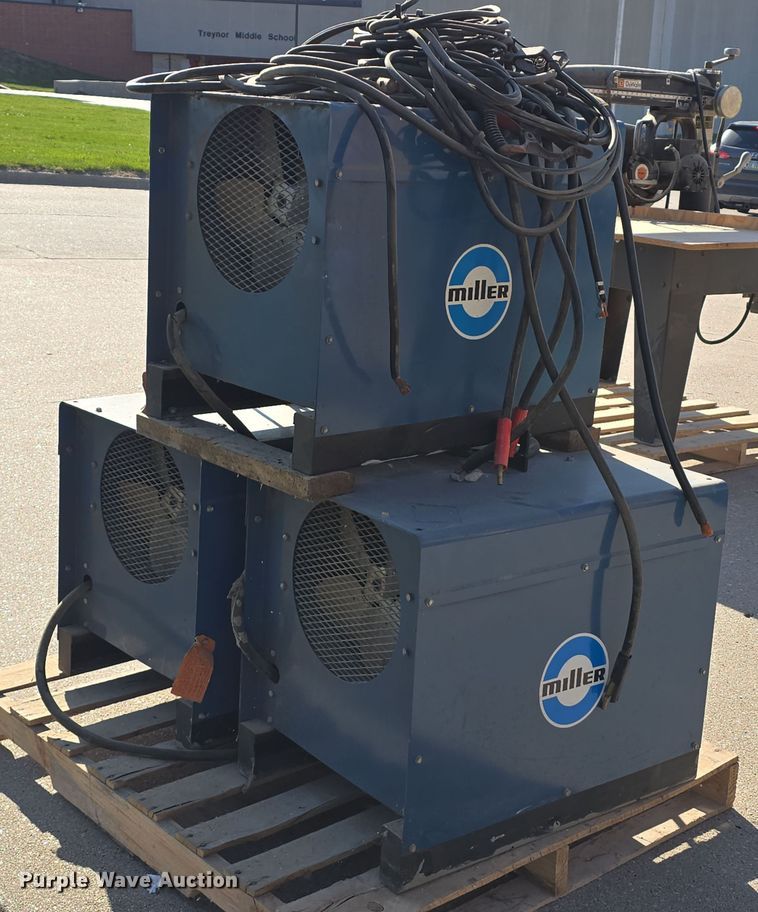 image for item EH8788 (3) Miller Dialarc 250 welders