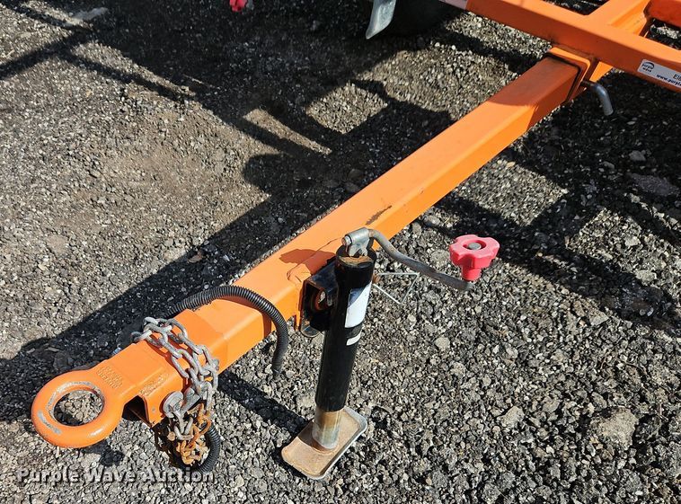 image for item EI8914 K&K Systems arrow board trailer