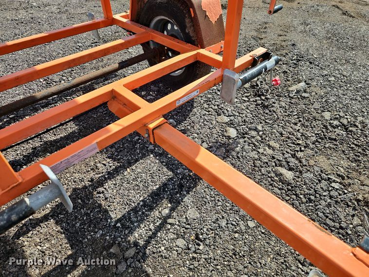 image for item EI8914 K&K Systems arrow board trailer