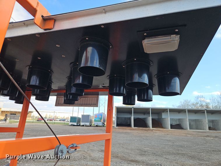 image for item EI8914 K&K Systems arrow board trailer