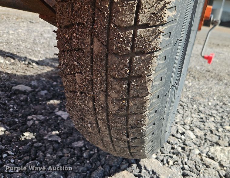 image for item EI8914 K&K Systems arrow board trailer