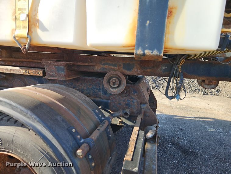 image for item EI8915 2009 International WorkStar 7400 applicator truck