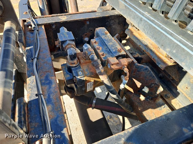 image for item EI8915 2009 International WorkStar 7400 applicator truck