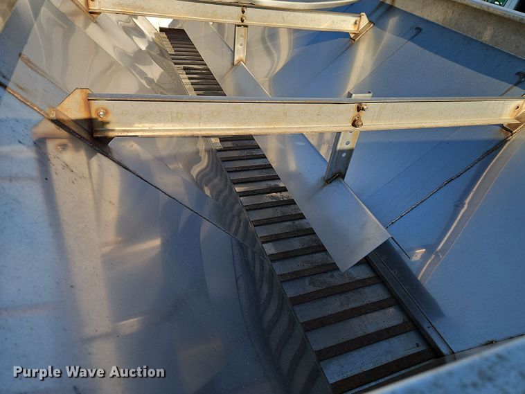 image for item EI8915 2009 International WorkStar 7400 applicator truck