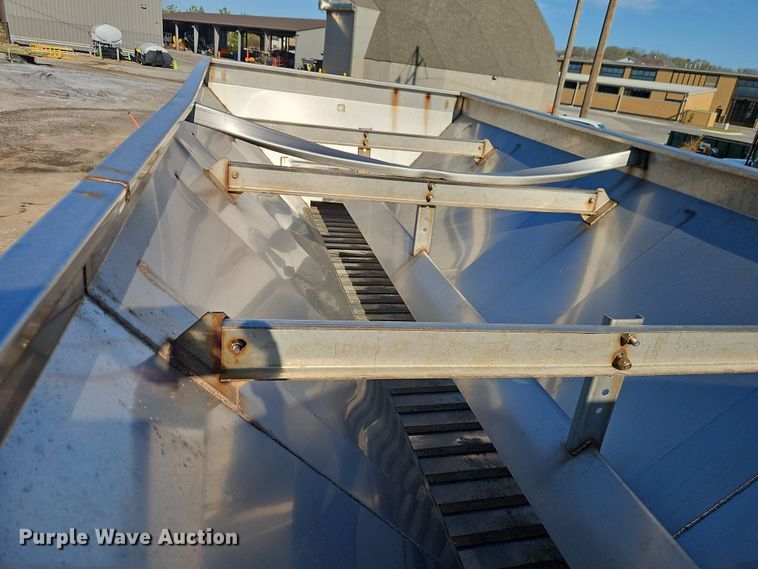 image for item EI8915 2009 International WorkStar 7400 applicator truck