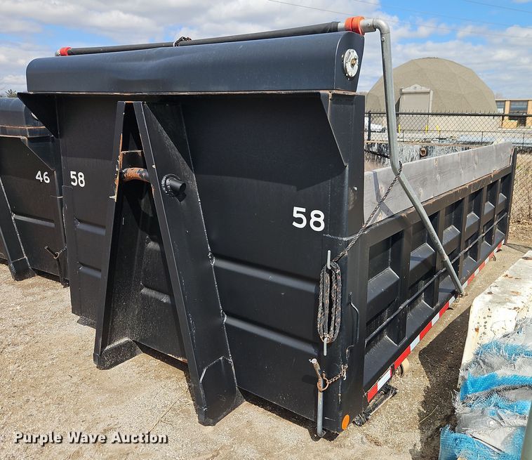 image for item EI8915 2009 International WorkStar 7400 applicator truck