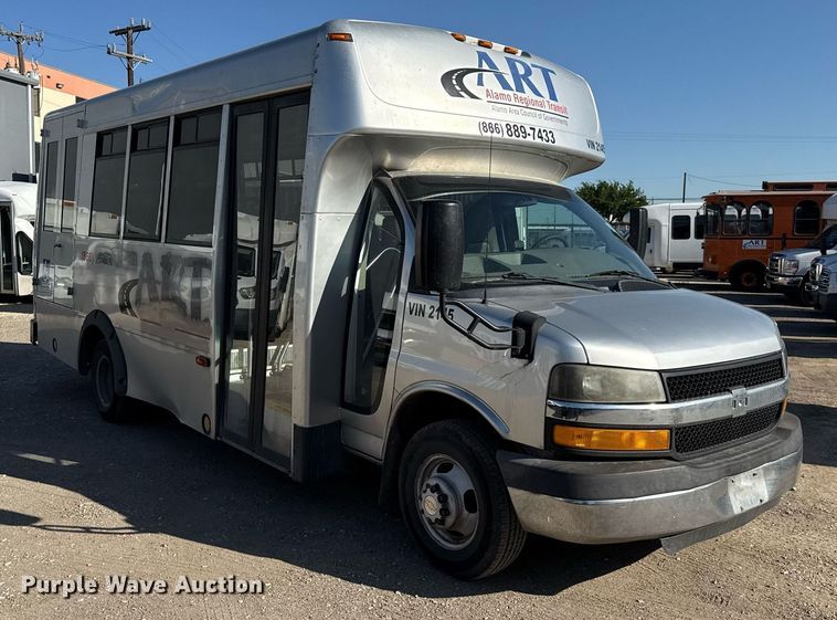 image for item EJ3618 2013 Chevrolet Express G4500 shuttle bus