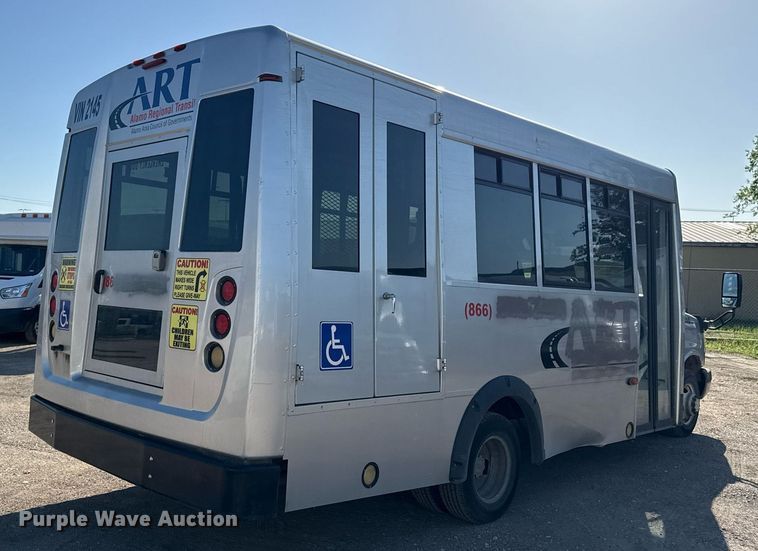 image for item EJ3618 2013 Chevrolet Express G4500 shuttle bus