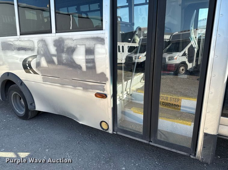 image for item EJ3618 2013 Chevrolet Express G4500 shuttle bus