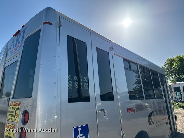 image for item EJ3618 2013 Chevrolet Express G4500 shuttle bus