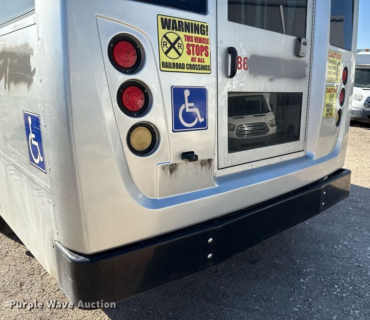 image for item EJ3618 2013 Chevrolet Express G4500 shuttle bus