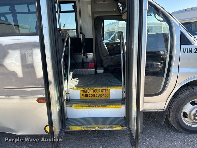 image for item EJ3618 2013 Chevrolet Express G4500 shuttle bus