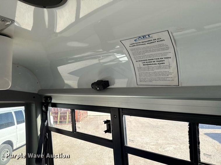 image for item EJ3618 2013 Chevrolet Express G4500 shuttle bus