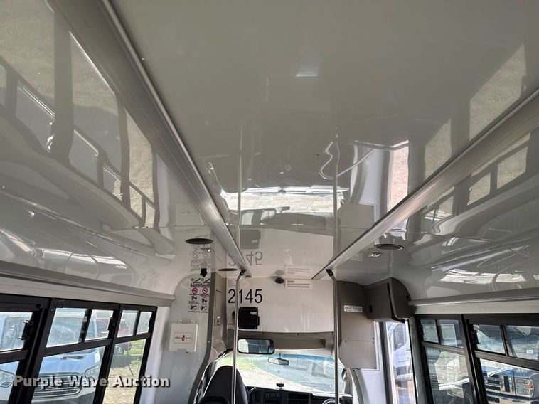 image for item EJ3618 2013 Chevrolet Express G4500 shuttle bus