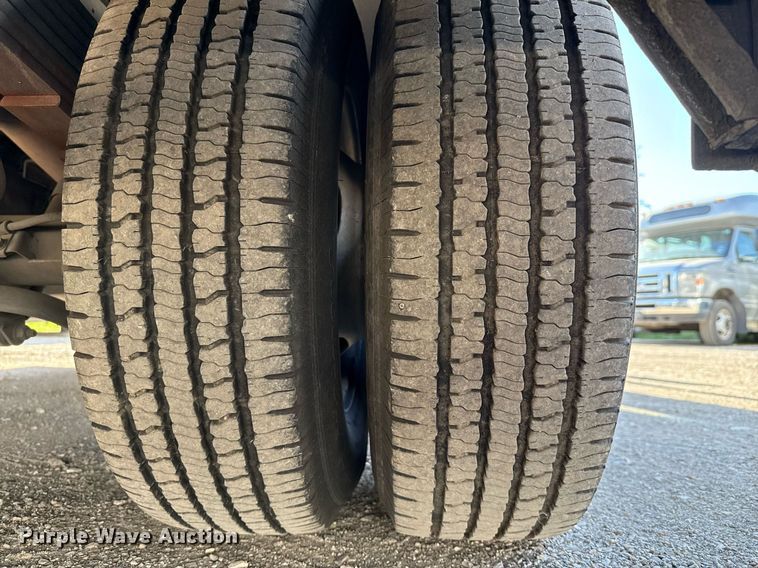 image for item EJ3618 2013 Chevrolet Express G4500 shuttle bus