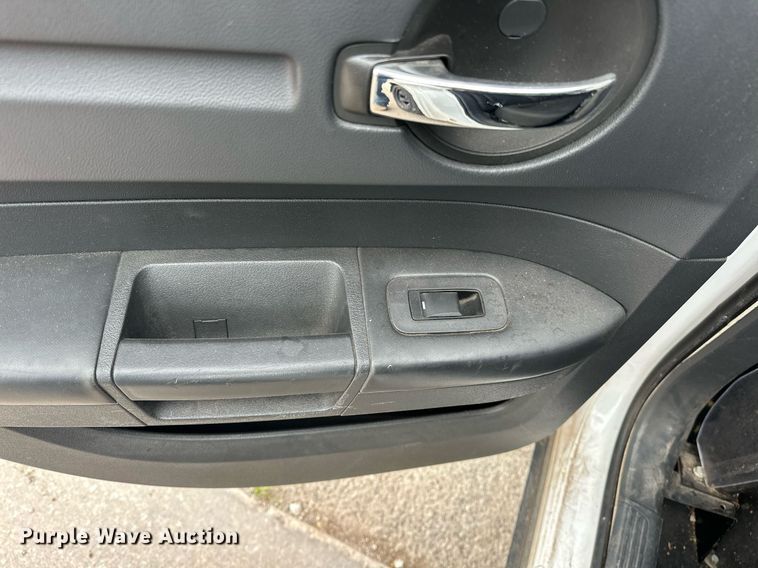 image for item EJ8510 2010 Dodge Charger 