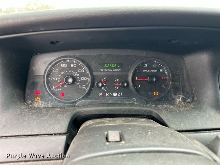 image for item EJ8535 2010 Ford Crown Victoria Police Interceptor 