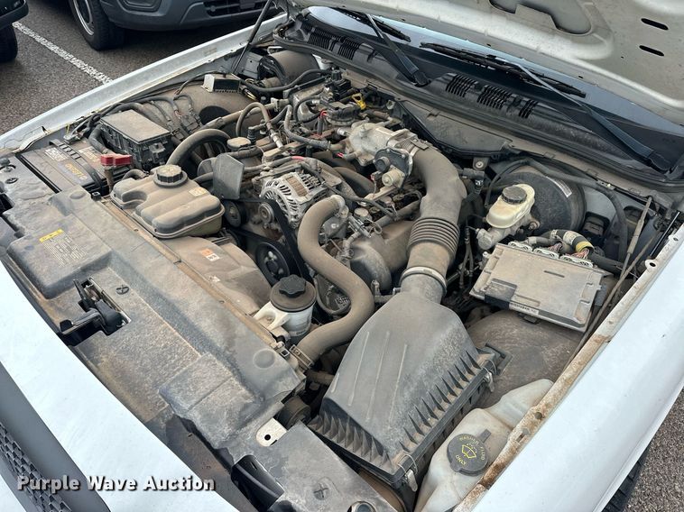 image for item EJ8535 2010 Ford Crown Victoria Police Interceptor 