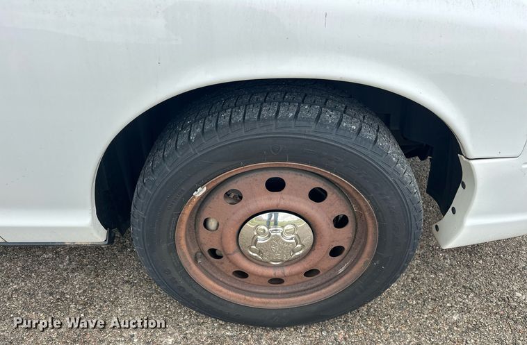 image for item EJ8535 2010 Ford Crown Victoria Police Interceptor 