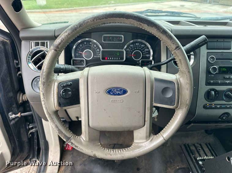 image for item EJ8536 2010 Ford Expedition XLT SUV