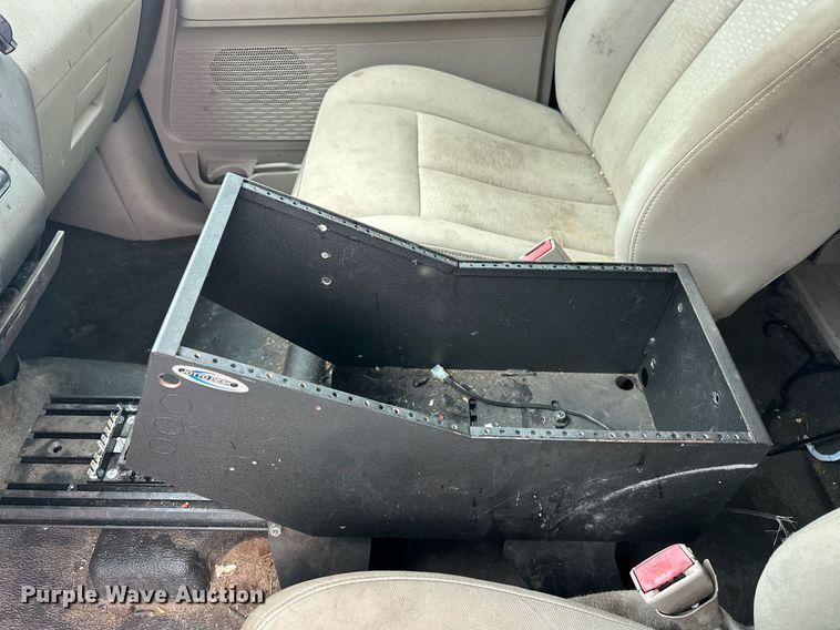 image for item EJ8536 2010 Ford Expedition XLT SUV