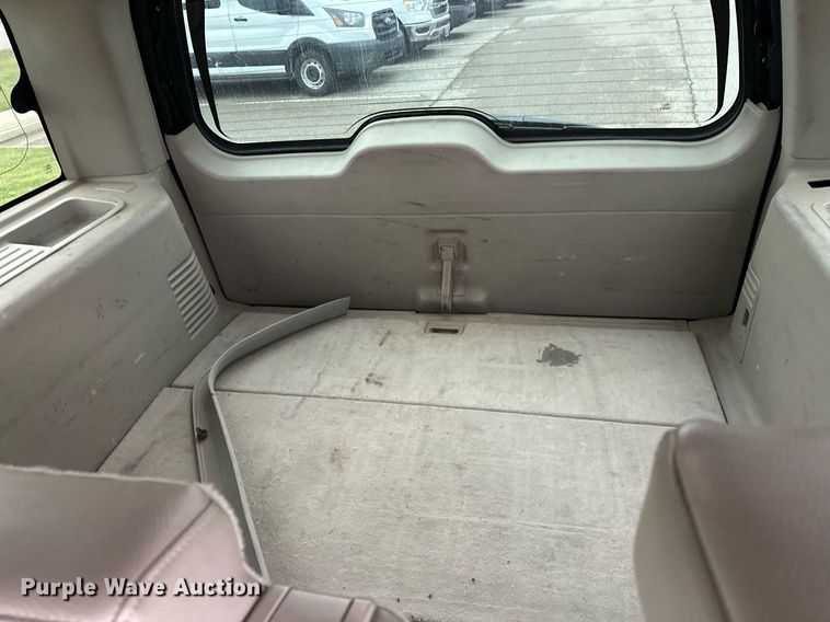 image for item EJ8536 2010 Ford Expedition XLT SUV